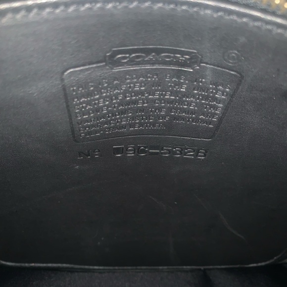 Vintage Leather Coach Messenger Bag Two Front Pockets - Picture 6 of 6